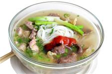 responsive-web-design-pho-restaurant-00082-rice-noodle-soup-skirt-flank